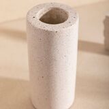 André vase in white concrete