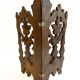 Petite étagère d’angle en bois sculpté