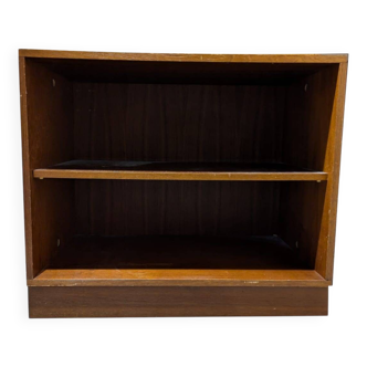 Vintage shelving unit