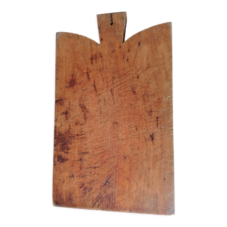 Wooden cutting board