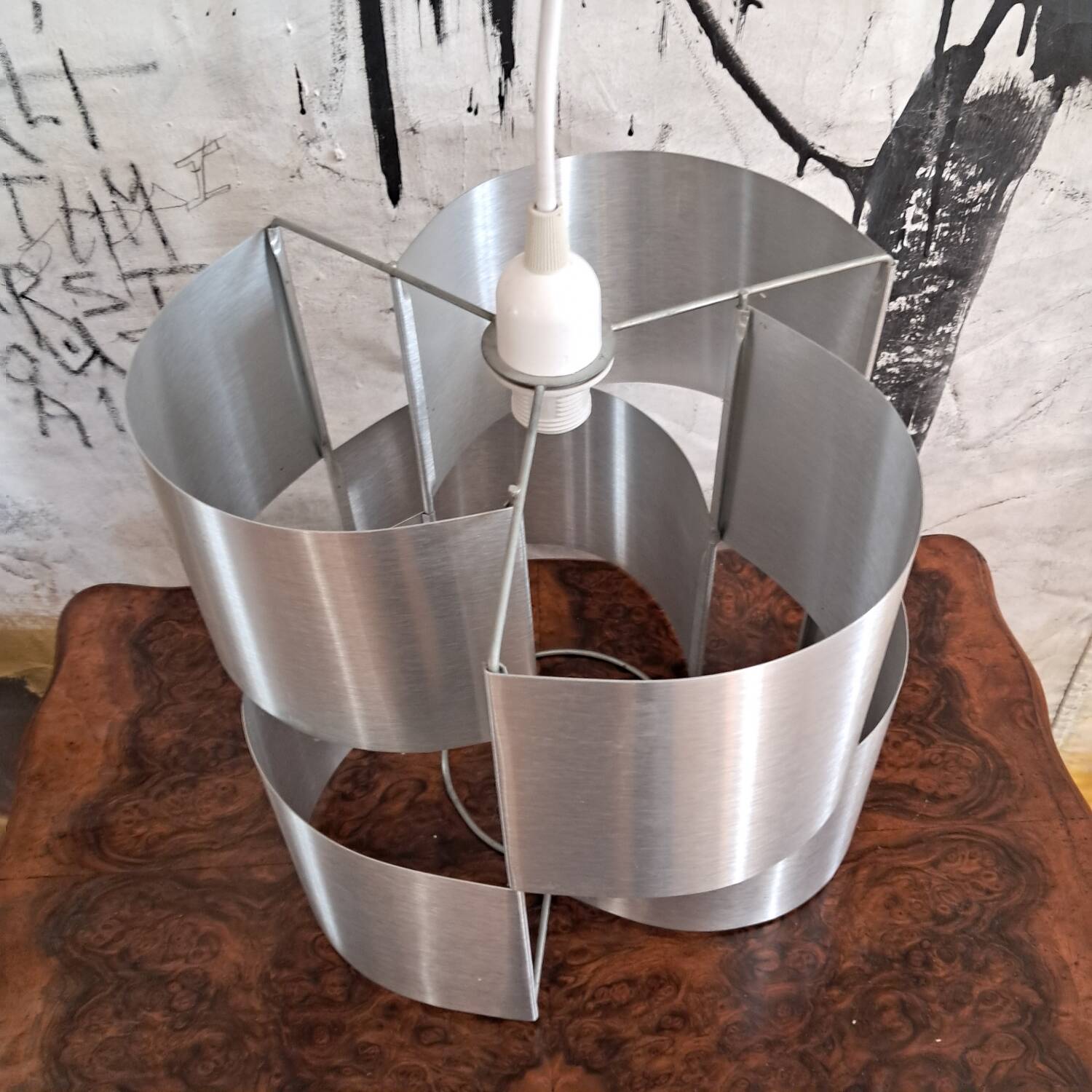 Max Sauze pendant light