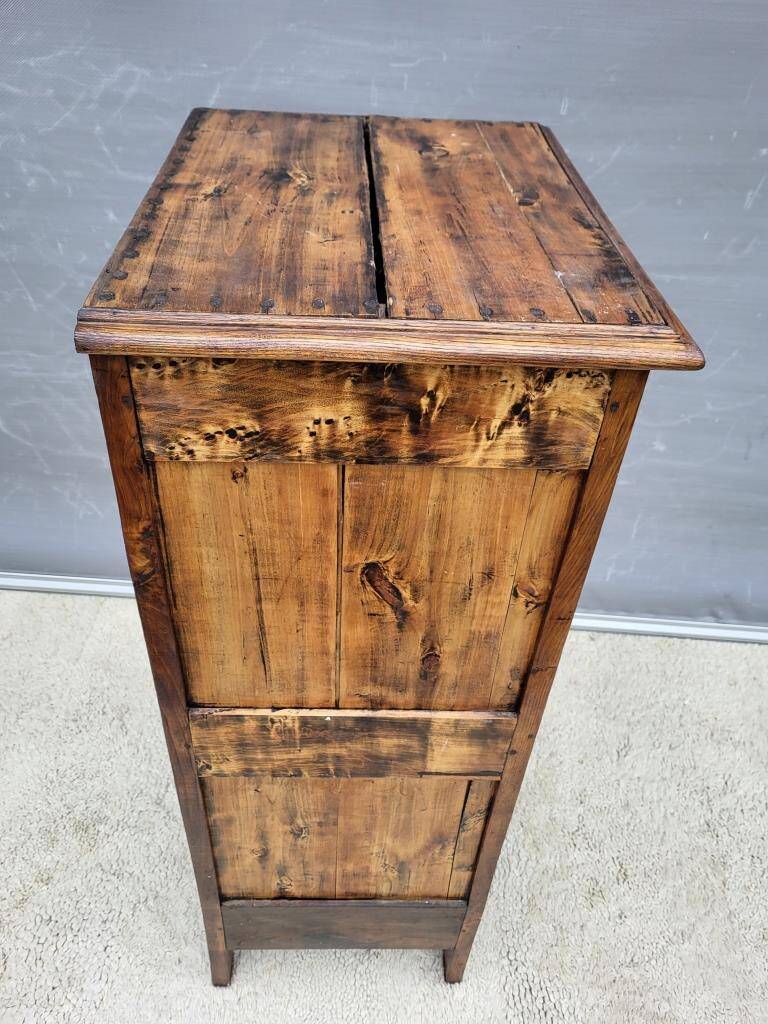 Small country unit with 3 shelves 19th century "in its own juice"