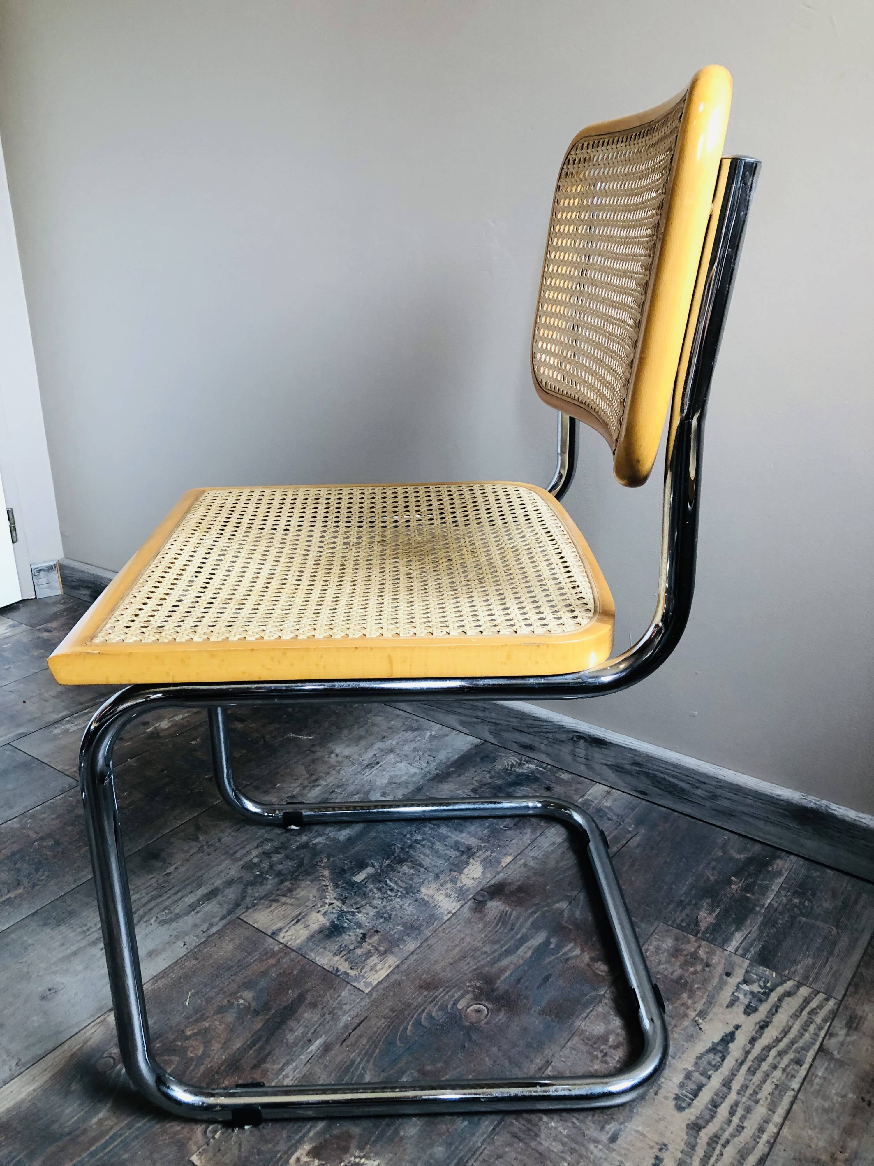 6 chaises B32  de Marcel Breuer - fabrication italienne