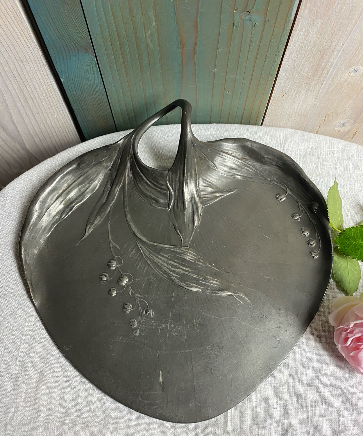 Large Art Nouveau pewter storage tray Kayserzin