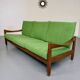 Vintage 3-seater canapé in solid oak with boucle fabric, Scandinavian design from the 70s.
