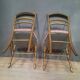Paire de chaise capitonnée en bois doré