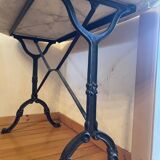 Marble table with cast iron legs in the Café de Paris style
