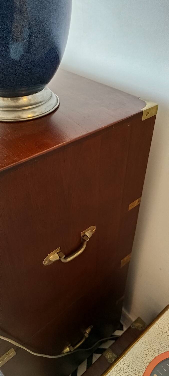 Marine chest of drawers