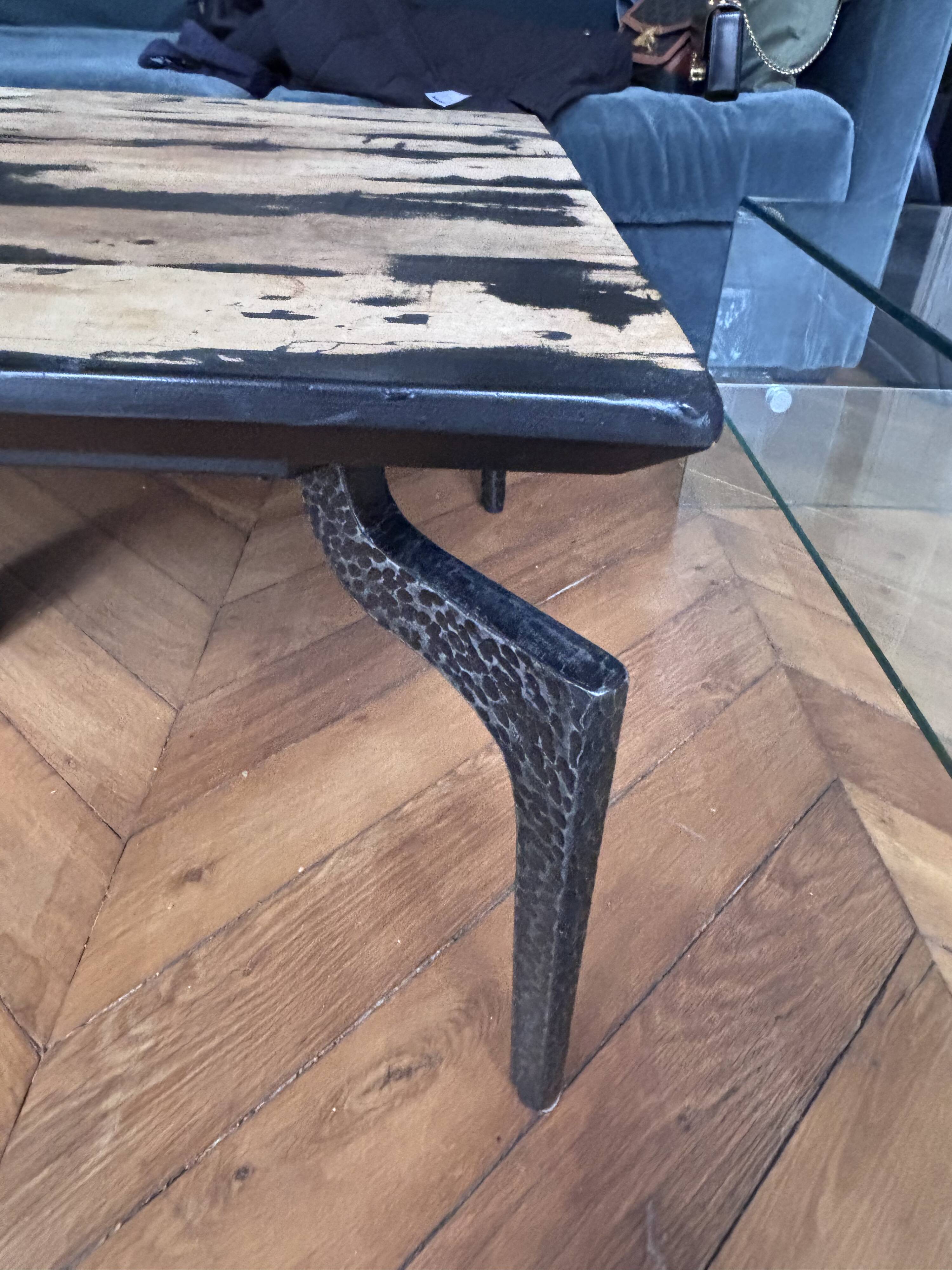 Nordal coffee table - striped solid mango wood