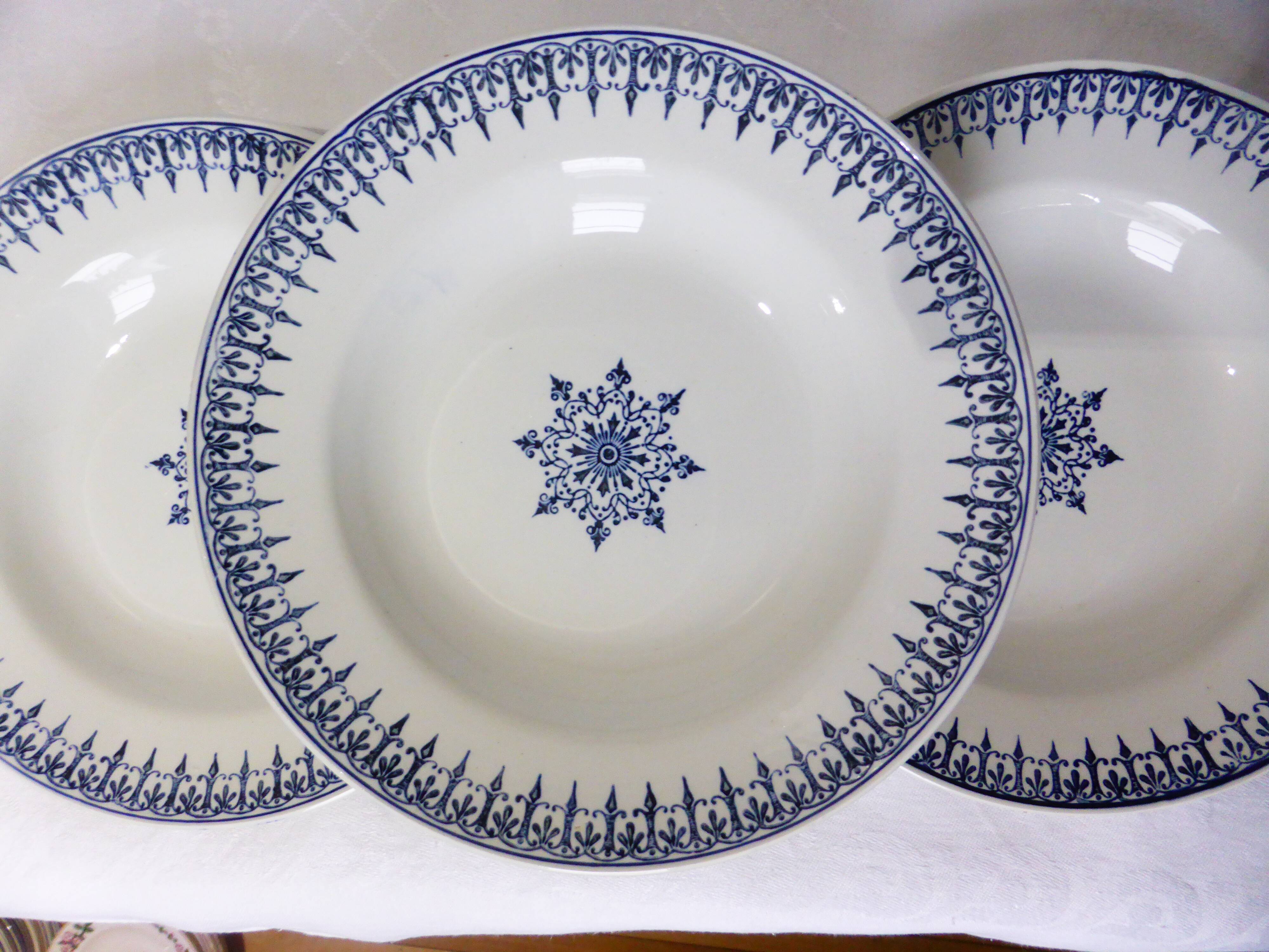 3 vintage soup plates from St Amand, Primax model 211255