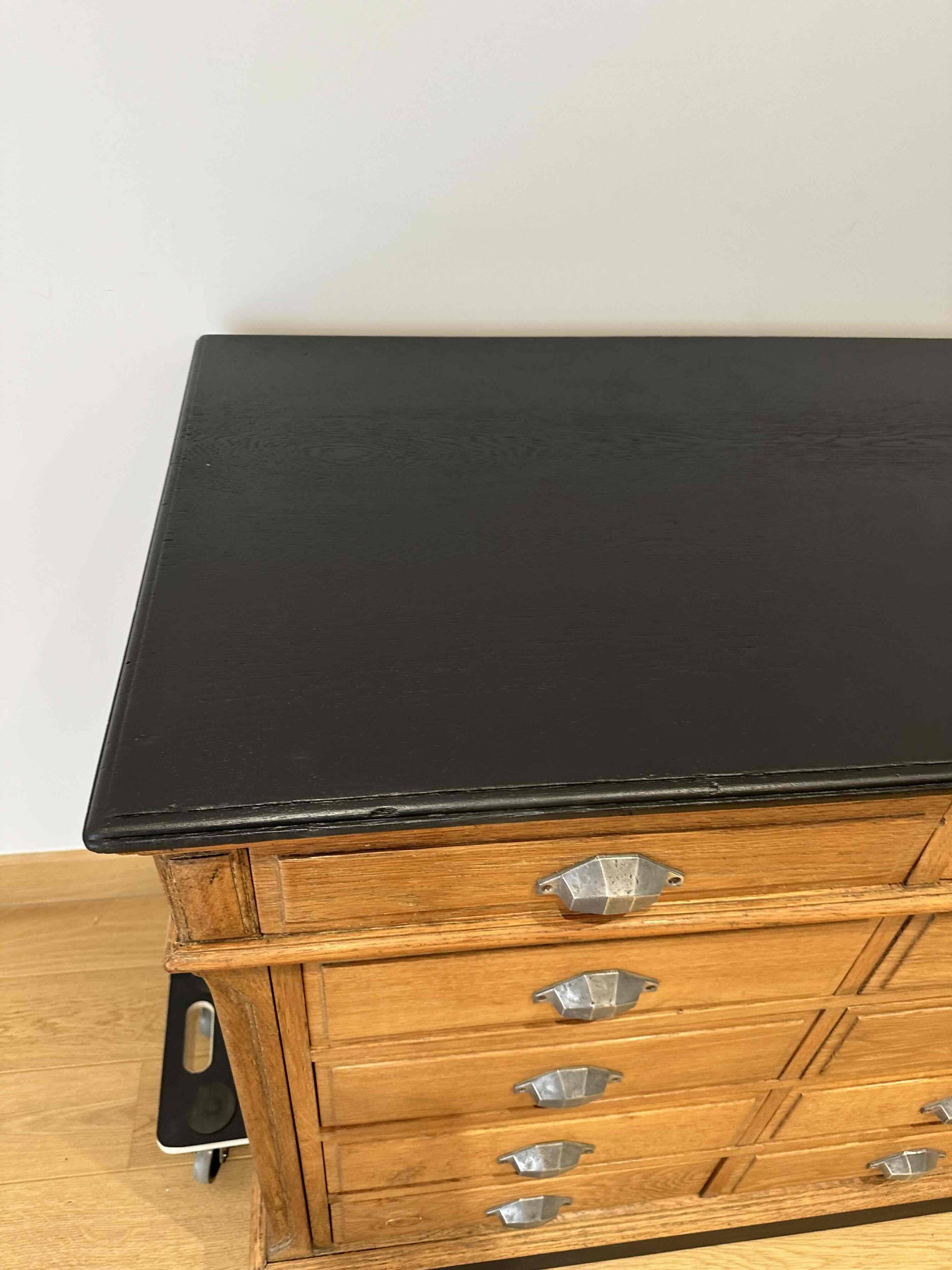 Craft furniture with drawers
