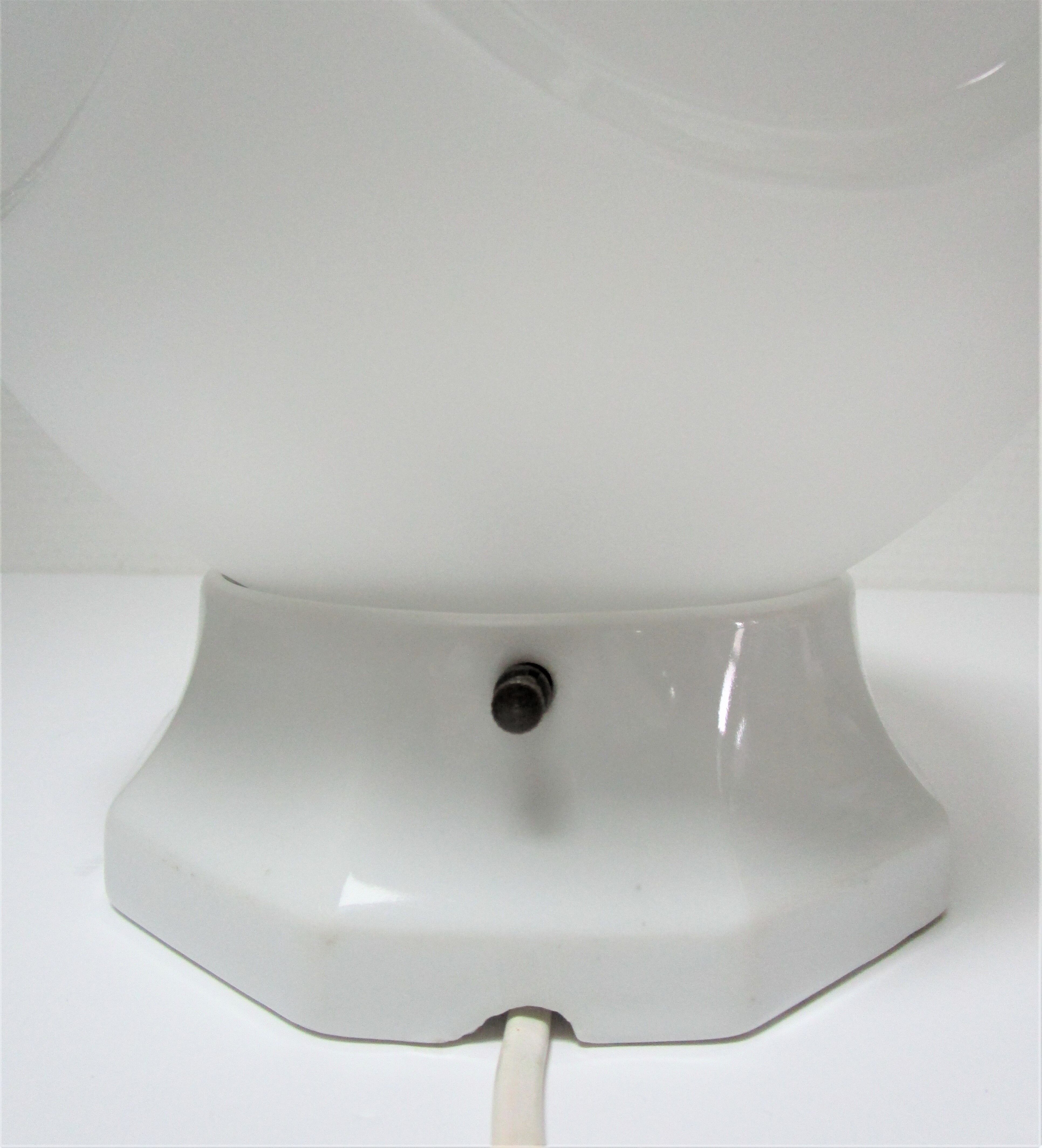 Porcelain ball lamp and art deco style glass