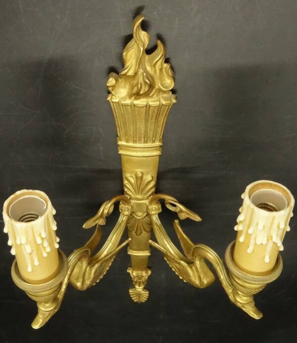 Pair of large wall sconces, torch and swans, Empire style - gilded bronze