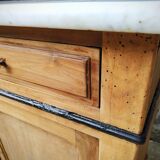 Old toilet table bahut