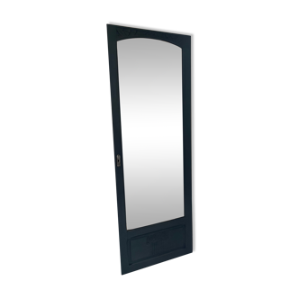 Mirror to install