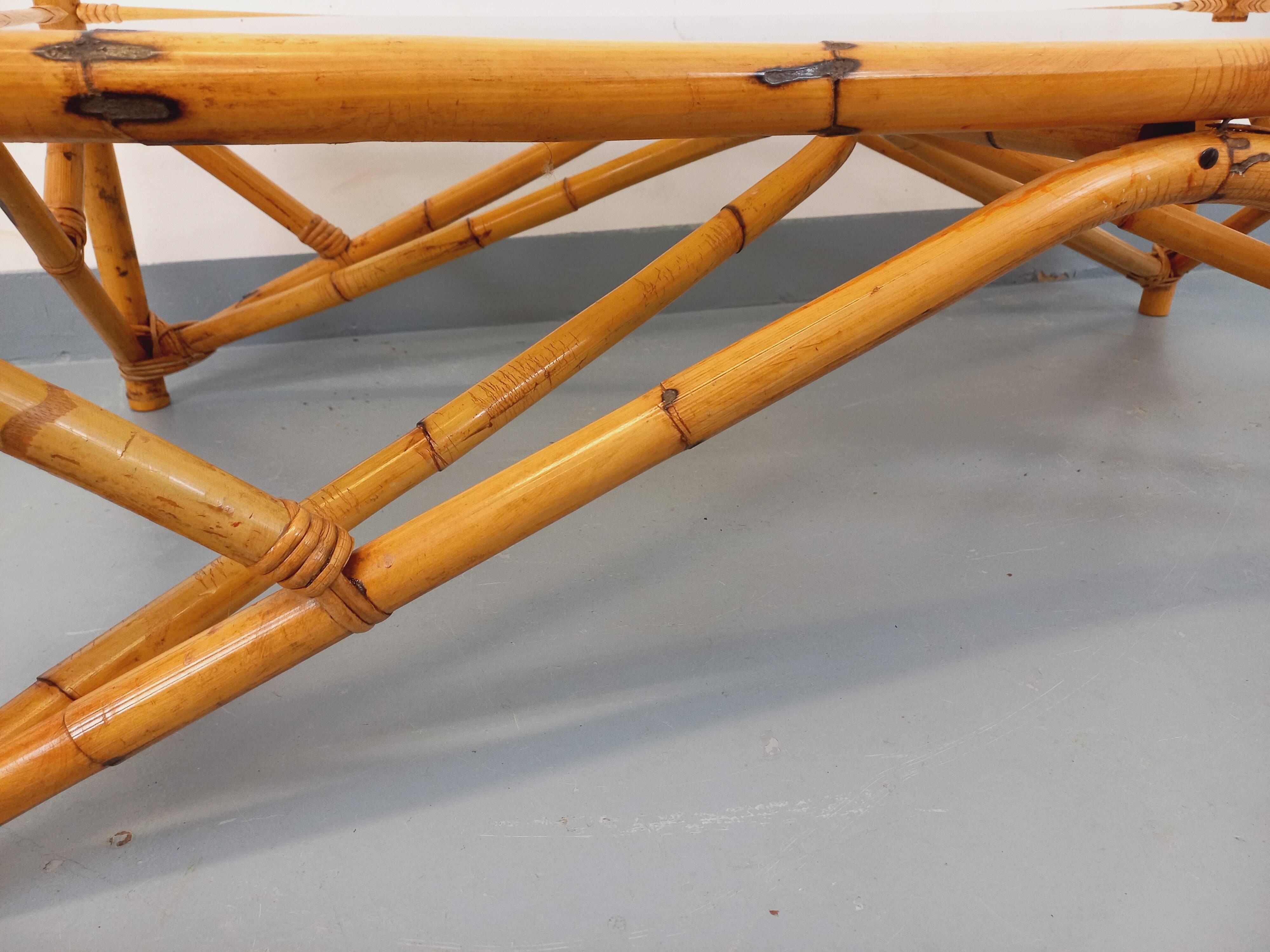 Vintage rectangular coffee table in rattan and smoked glass from the 1970s.