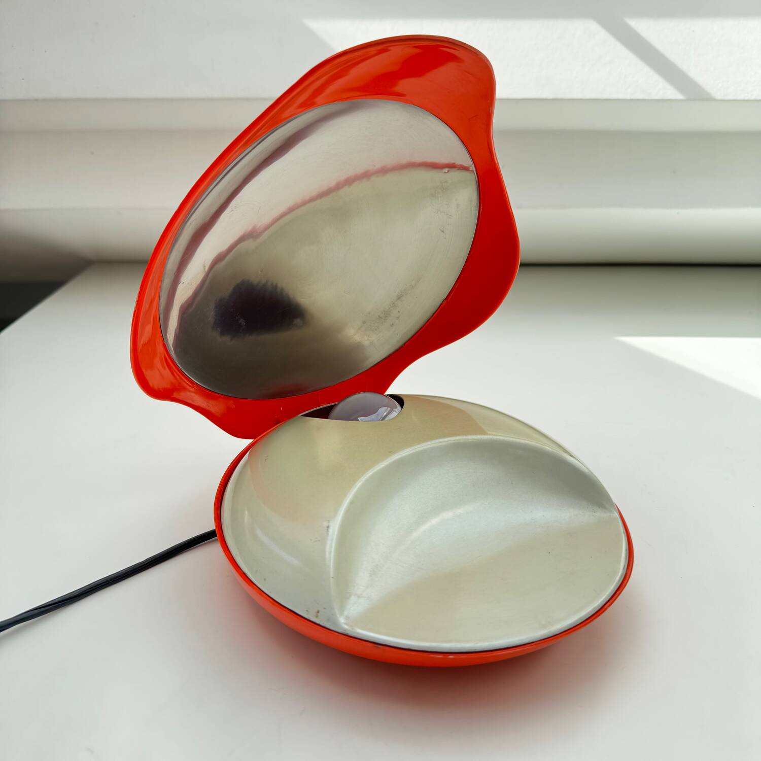 Table lamp „Ostrica” oyster Gamma3 Padova