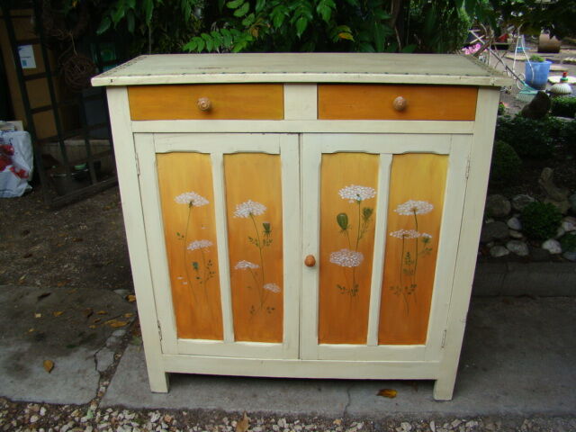 Former parisian buffet