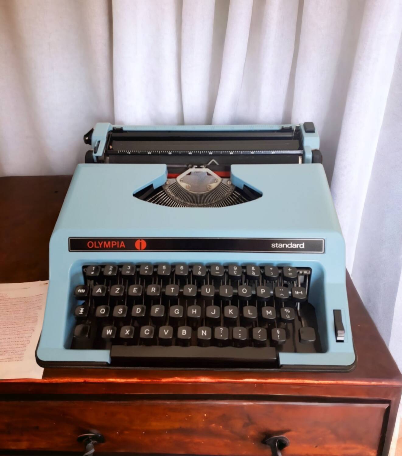 Machine à écrire Olympia bleu