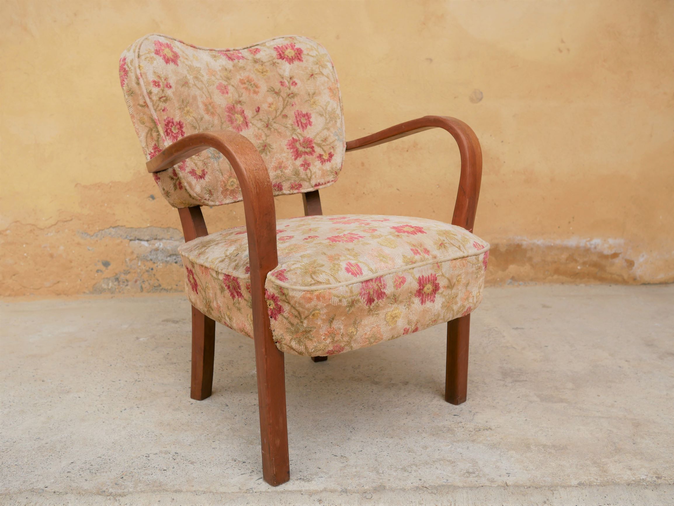 Vintage cocktail chair