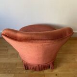 Pink toad chair