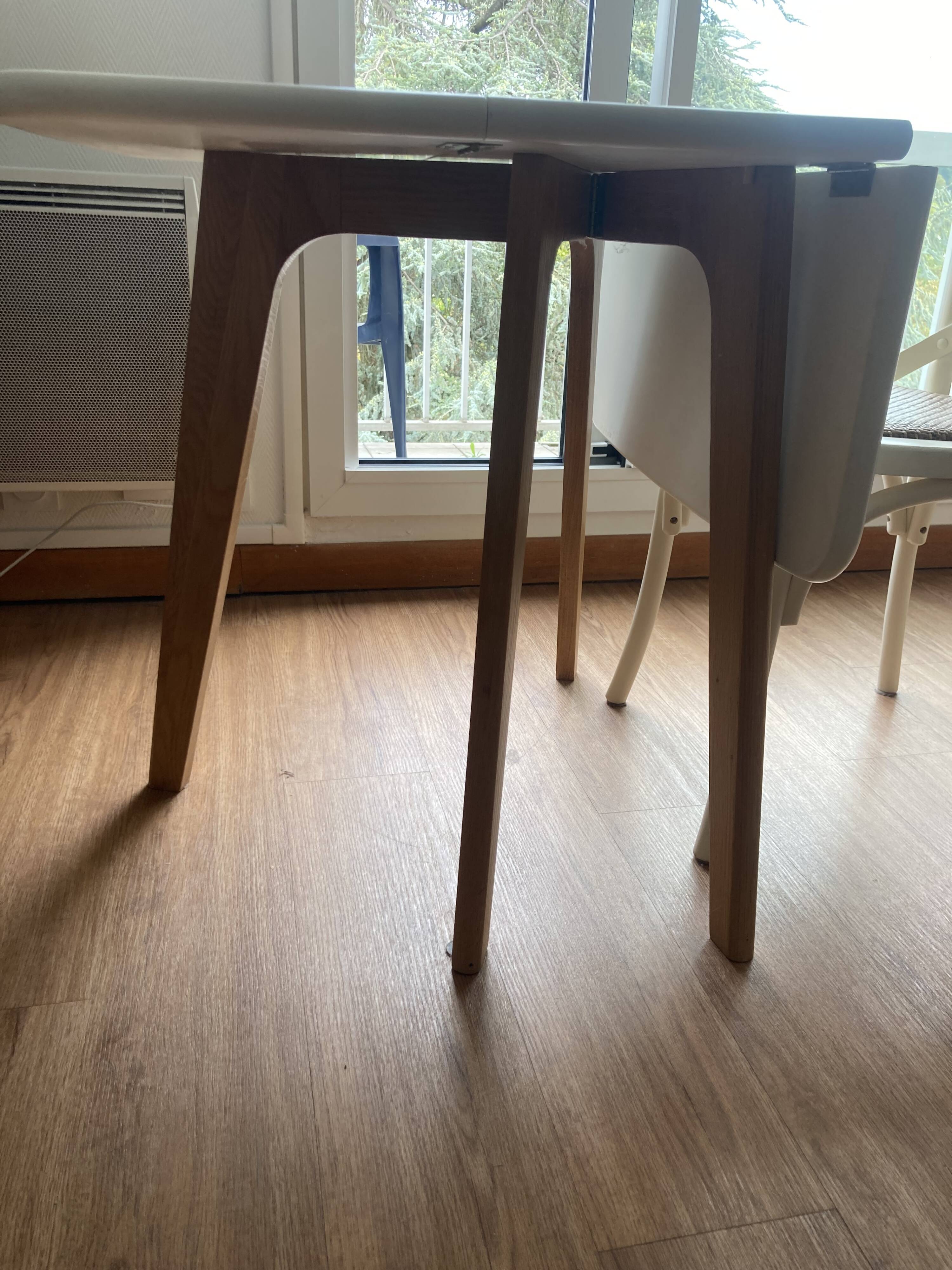 Table and console for the living room, modular dining room made.com