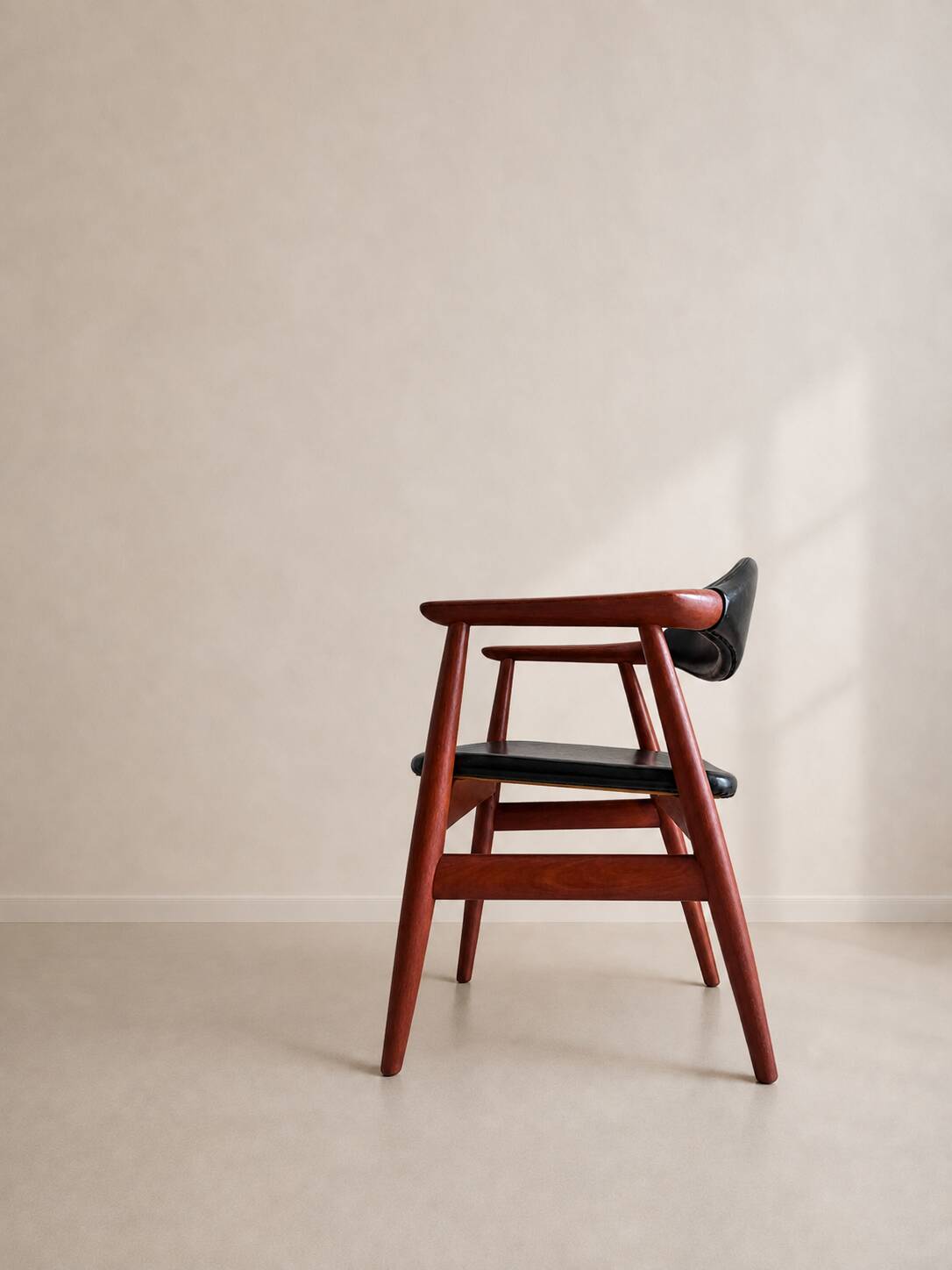 Armchair Erik Kirkegaard for Glostrup