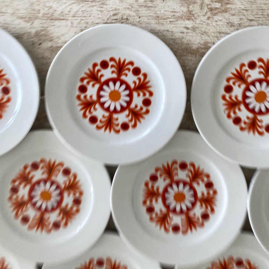Set of 12 small plates in porcelain Bavaria orange 70's - 20cm