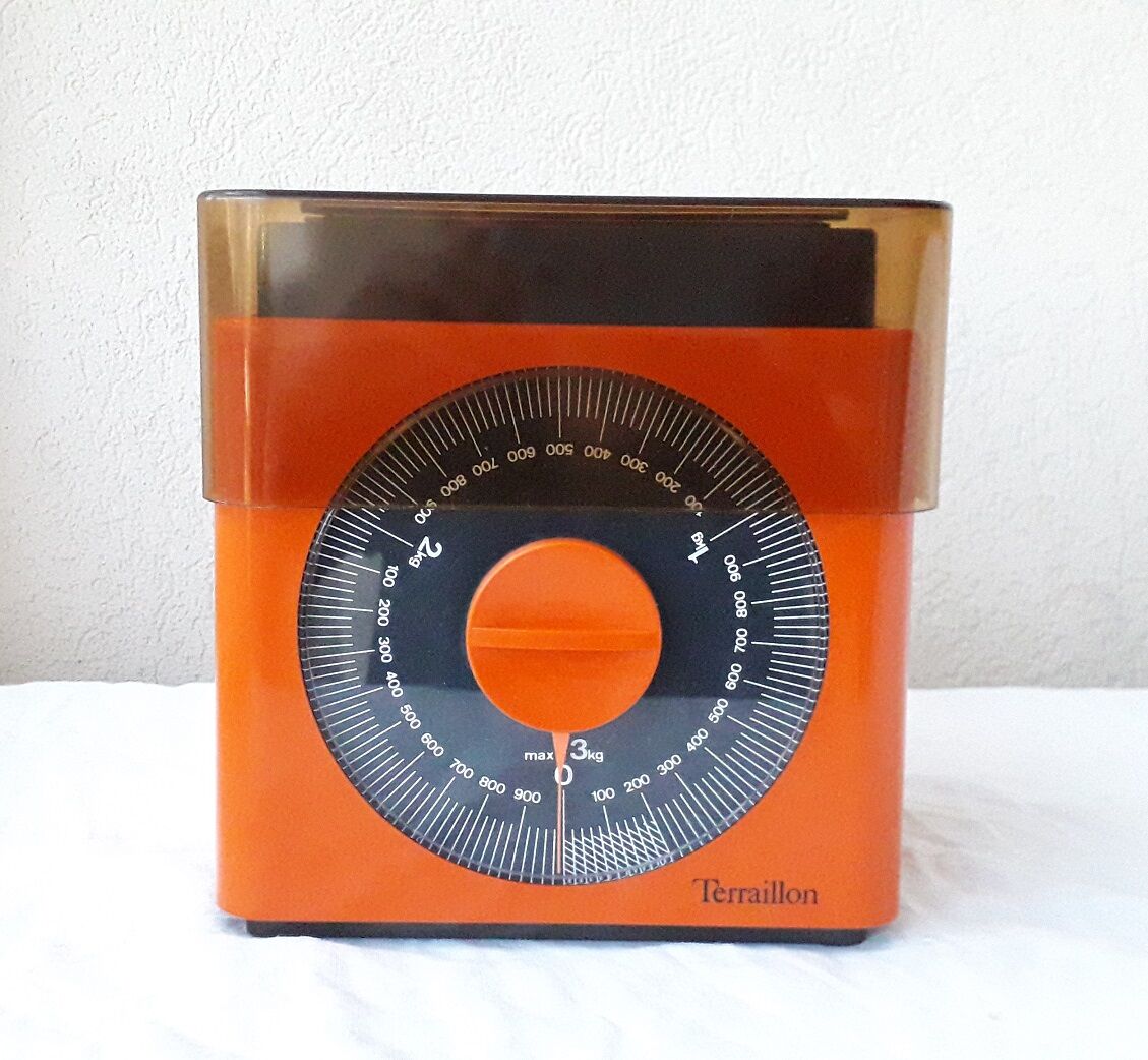 Orange scale
