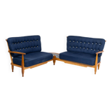 Grande banquette éventail d'angle en chêne, Guillerme et Chambron, 1970s