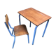 Bureau et chaise d’écolier