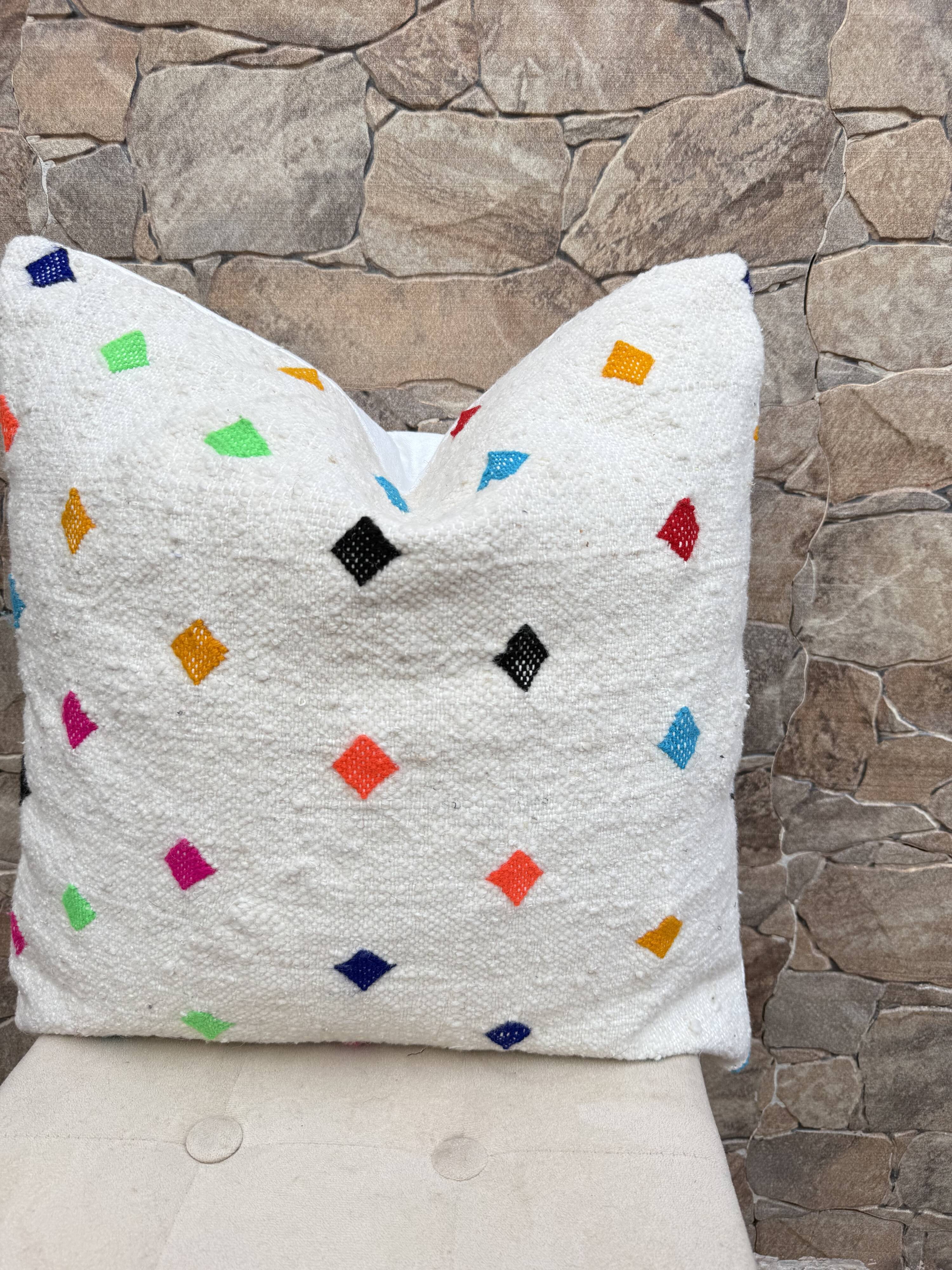 Handmade Berber wool Kilim cushion: Moroccan floor cushion