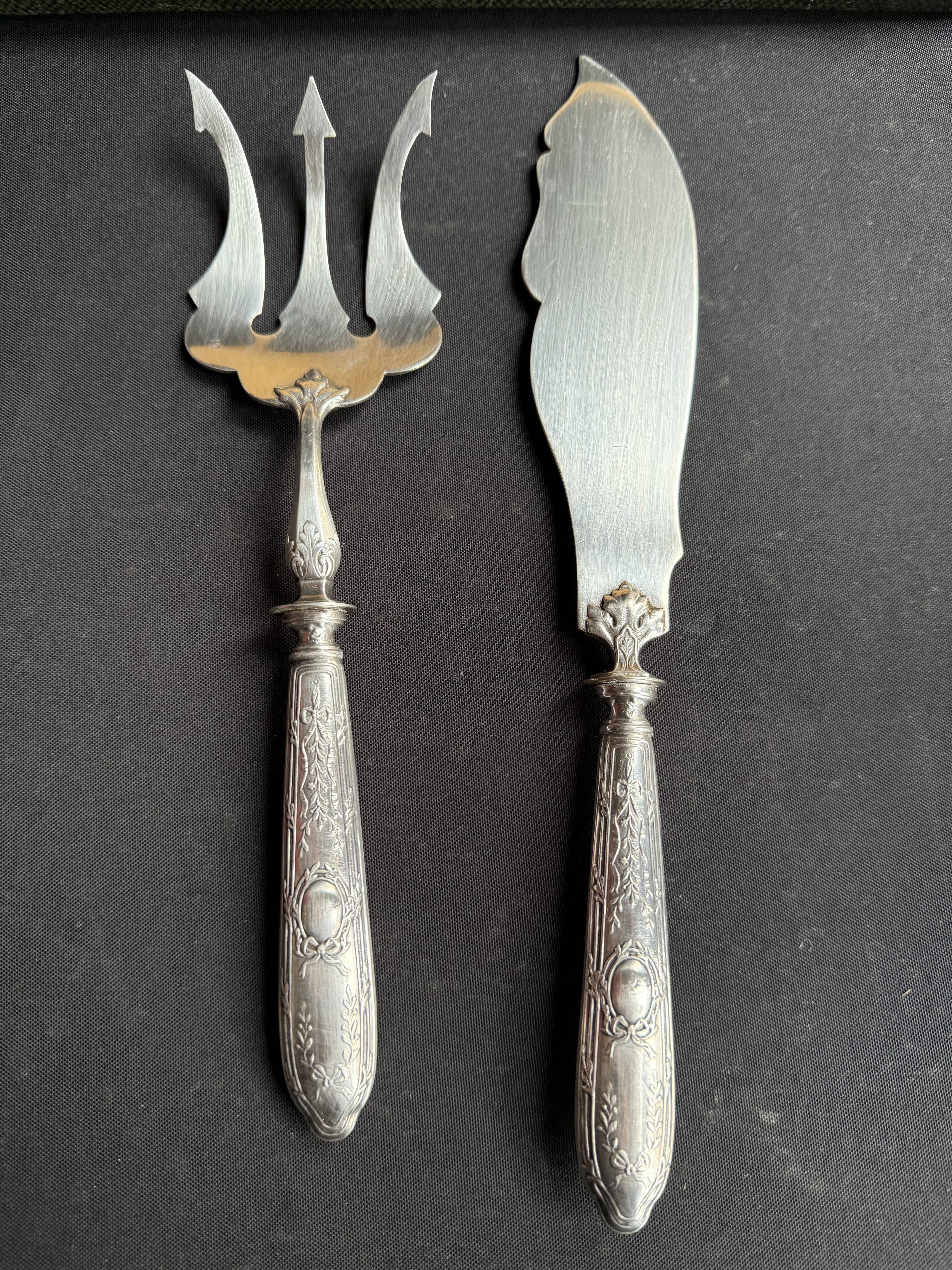 Fish Serving Cutlery – Silver and Silver Plated