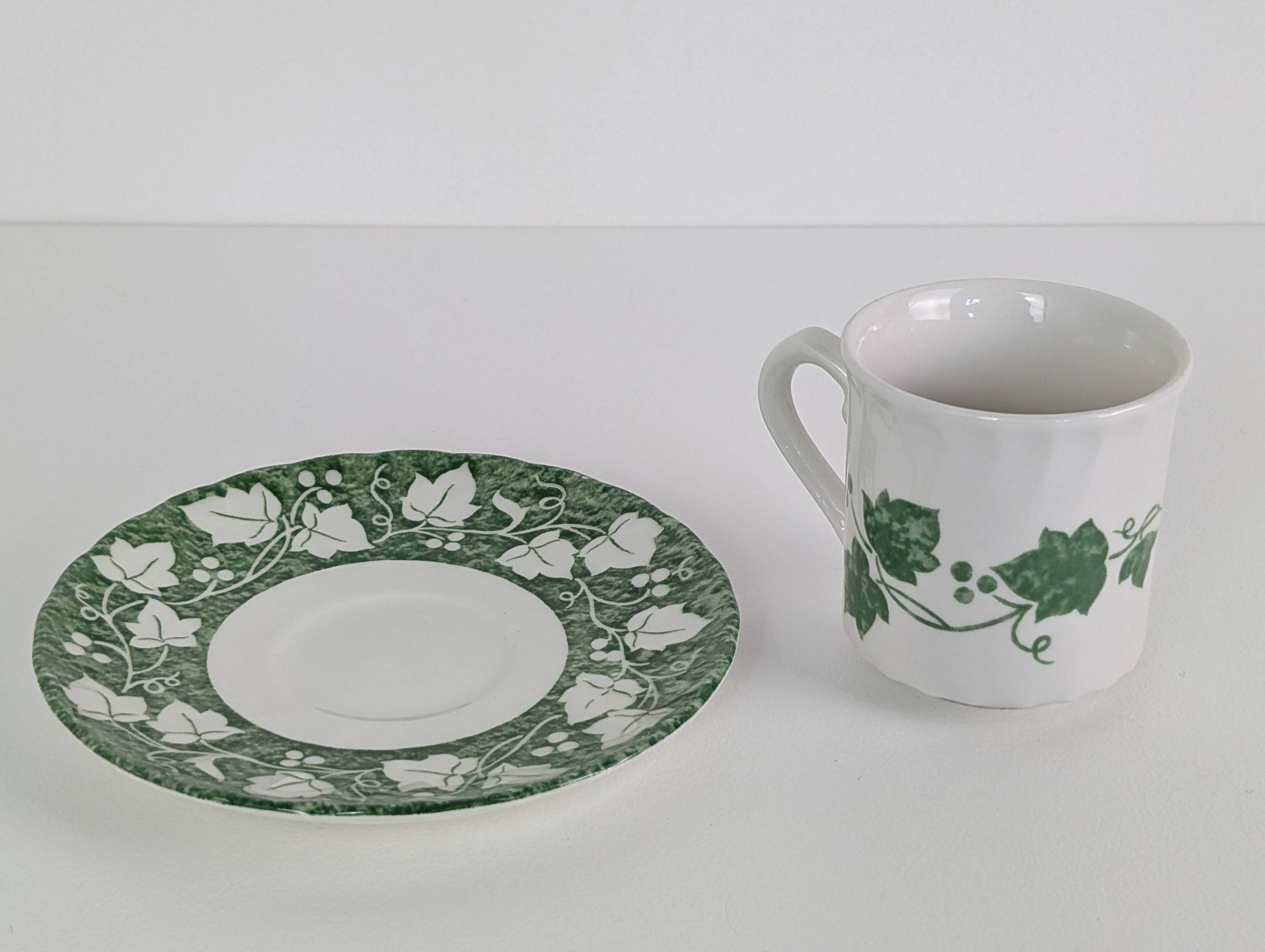 4 Churchill England coffee cups