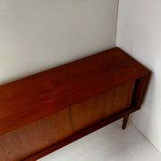 Meuble buffet bas scandinave en teck