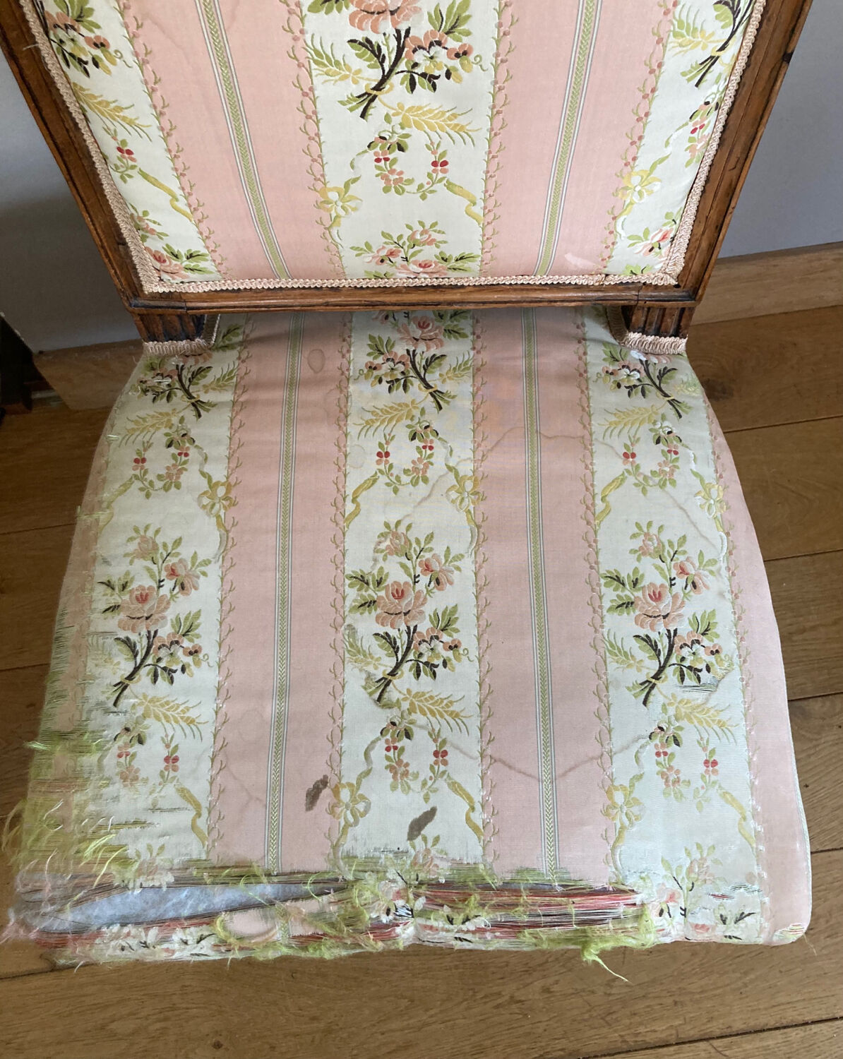 Low chair Louis XVI cherry pegged early nineteenth era