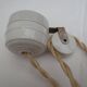 Old suspension, said rises and falls with serrated white opaline