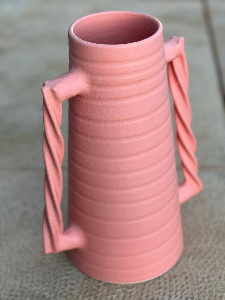 Ceramic vase with wavy handles