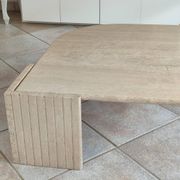 Table basse en travertin