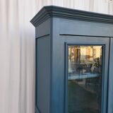 Bookcase with 2 glass doors