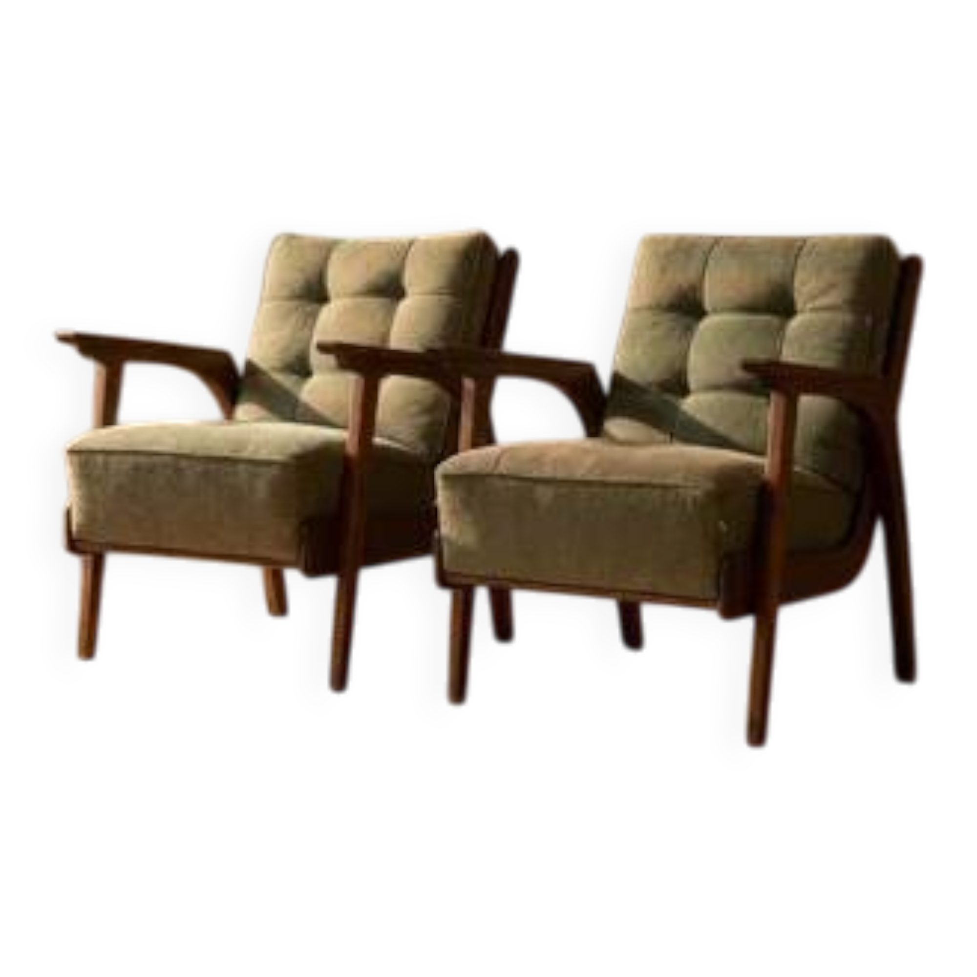 Pair of vintage mid-century lounge armchairs with wooden frames and green upholstery, 68 × 78 × 84 cm