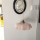 Suspension vintage opaline rose mouchetée et laiton