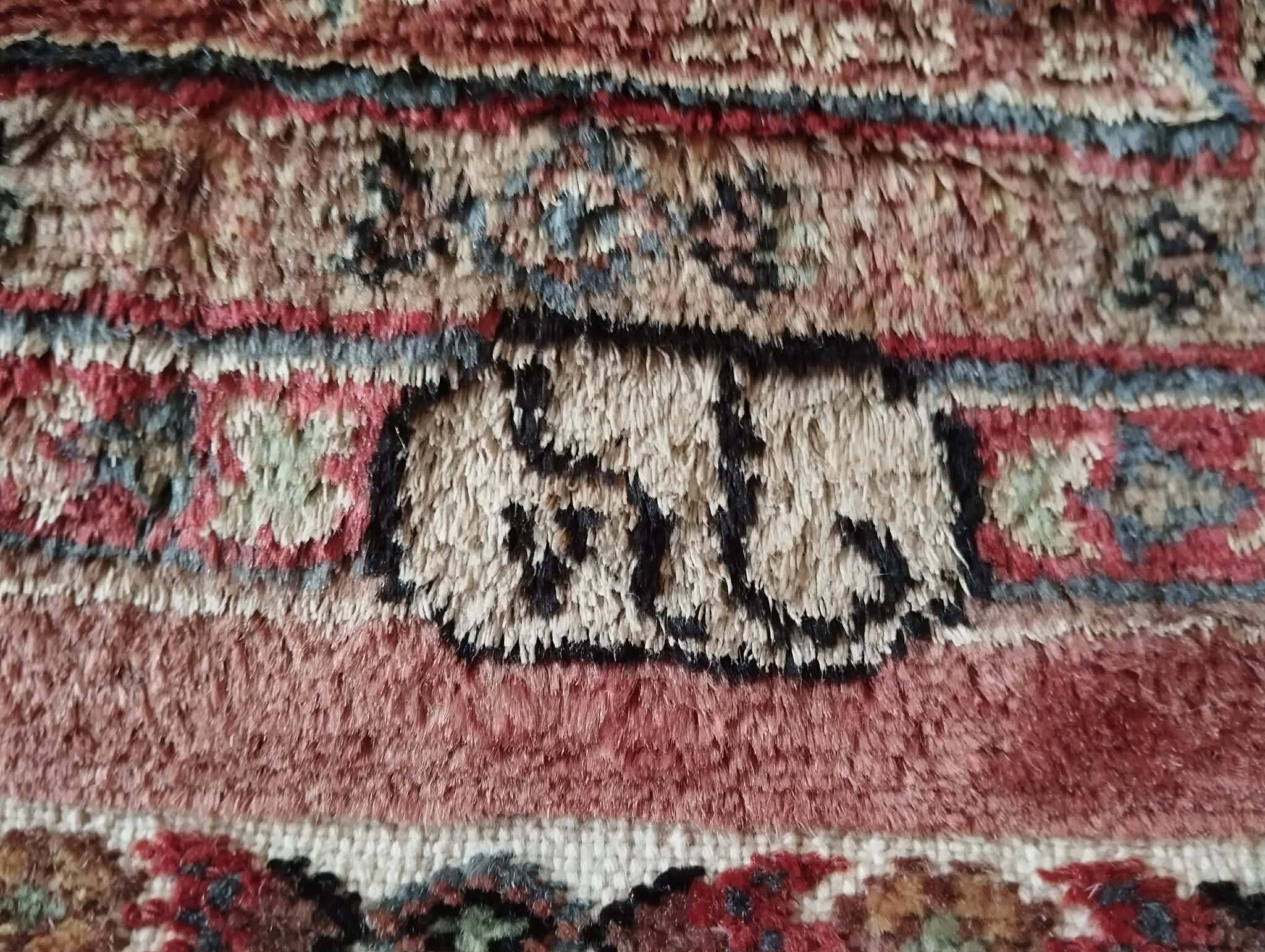 Handmade Pakistani Caucasian rug 259x192cm