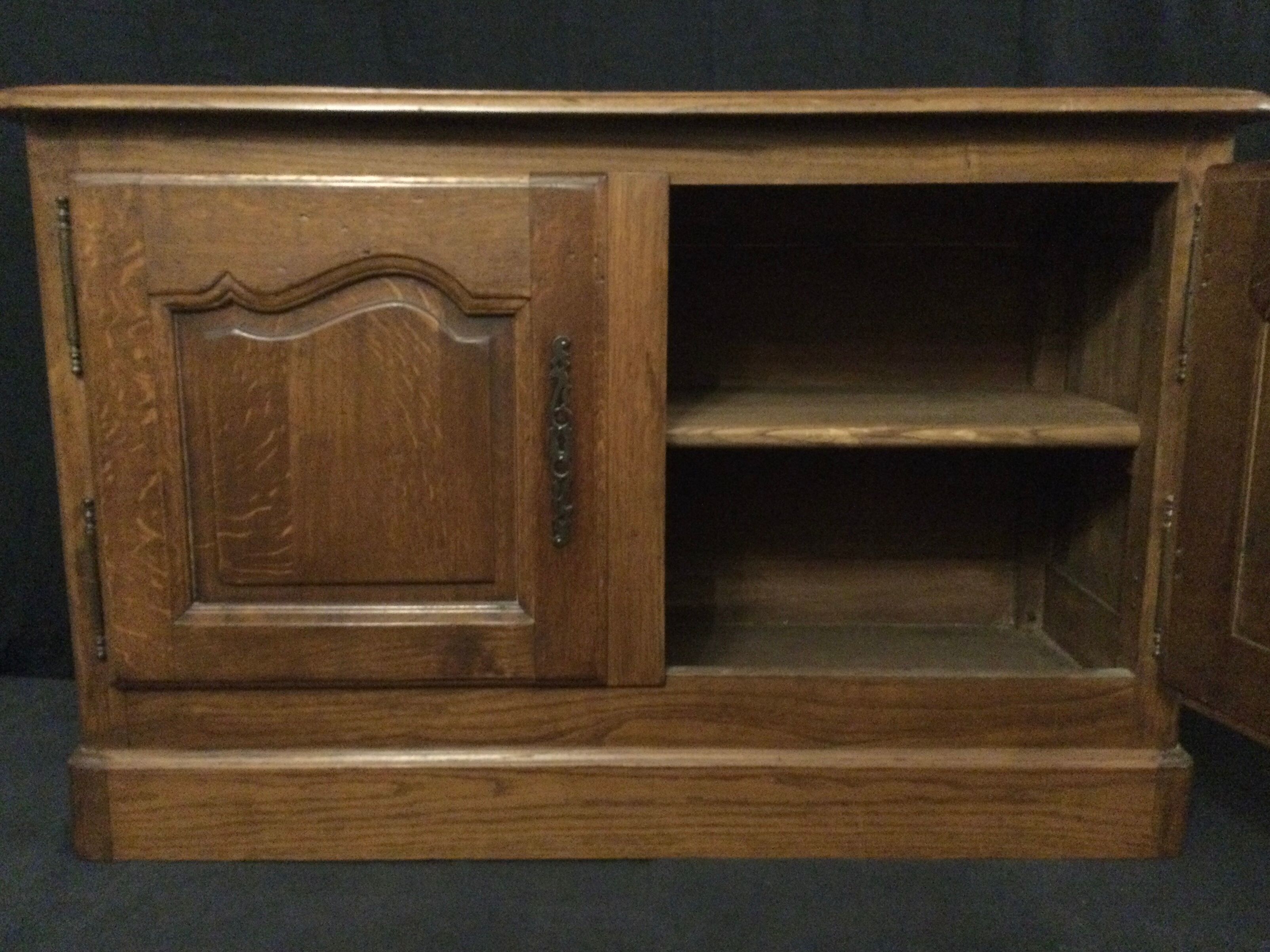 Buffet bas deux portes meuble tv