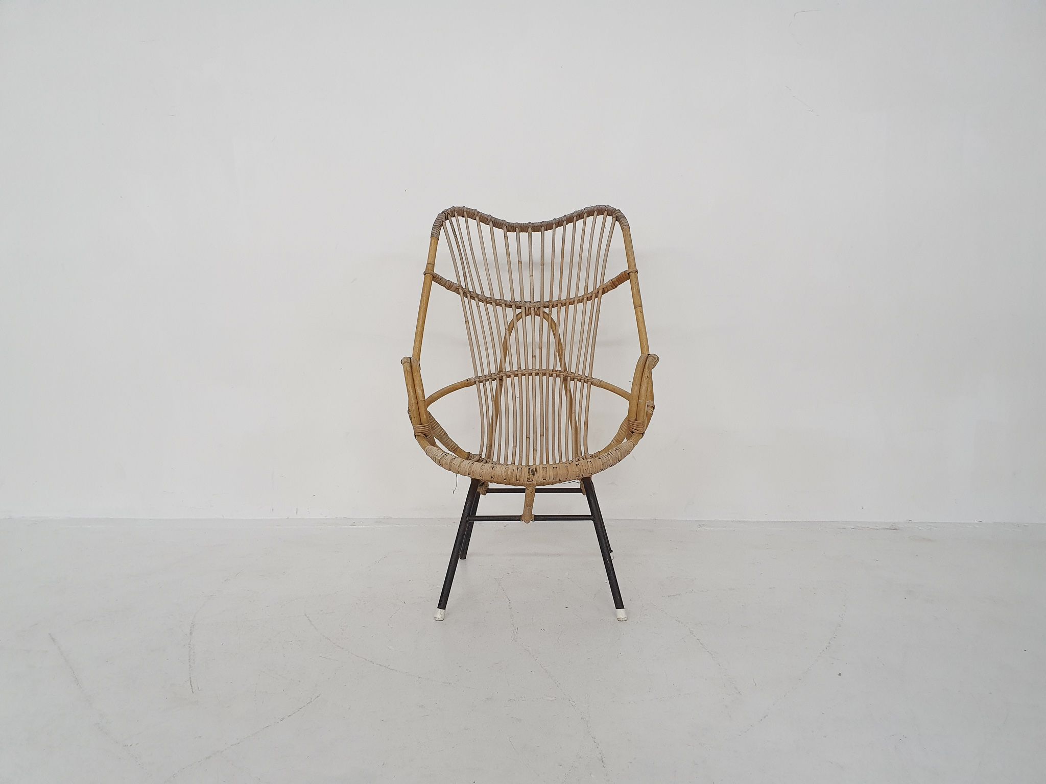 Rohe Noordwolde rattan and metal lounge chair, The Netherlands 1950's