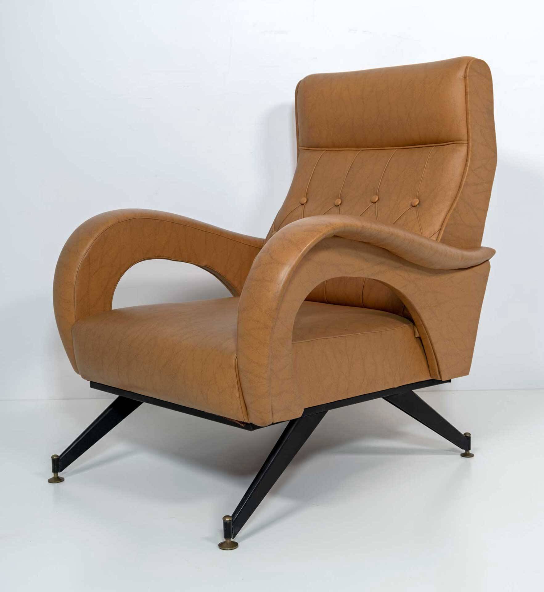 Marco Zanuso Style Mid-Century Modern Italian Leather Lounge Chair, 1970s