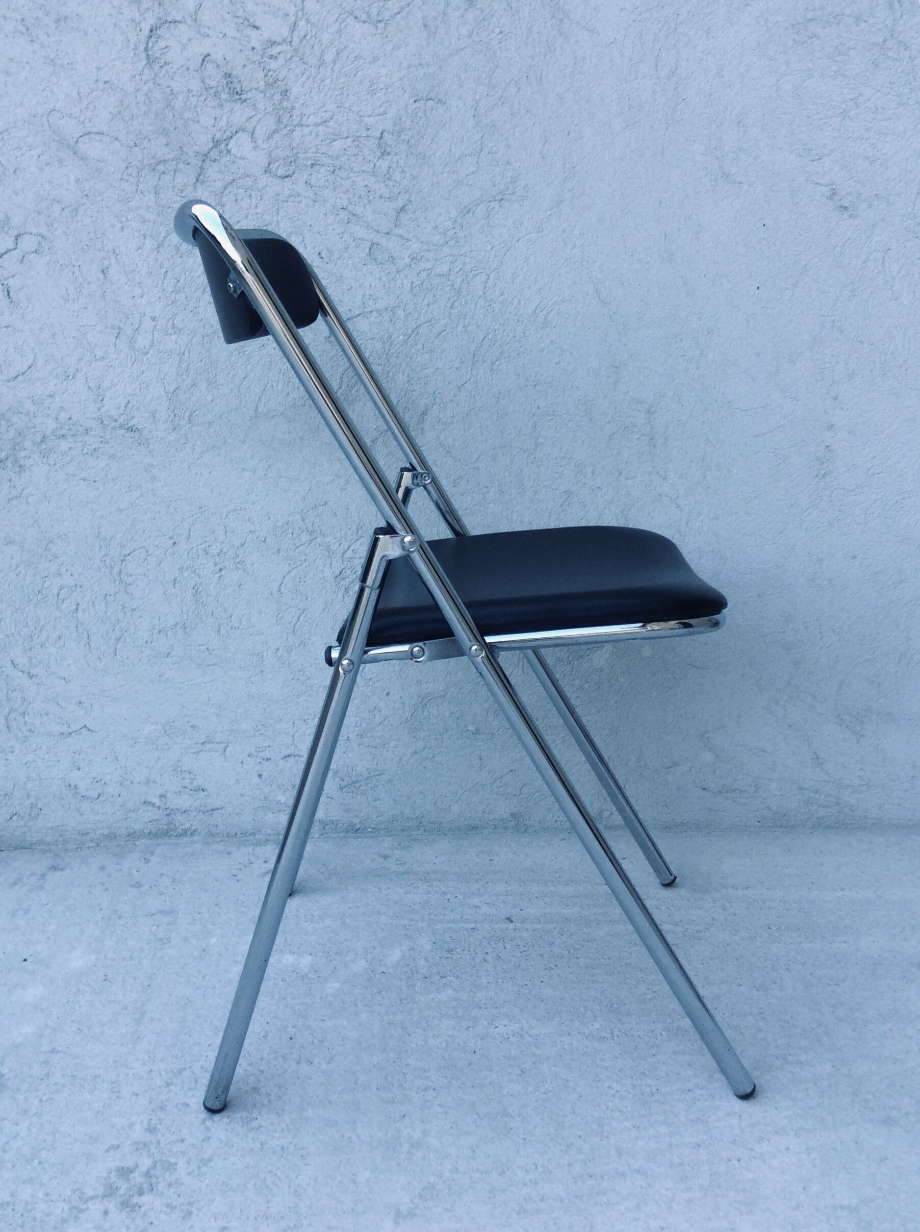 Chaise pliante chrome et skaï, vintage 70