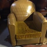 Pair of clubs in leatherette