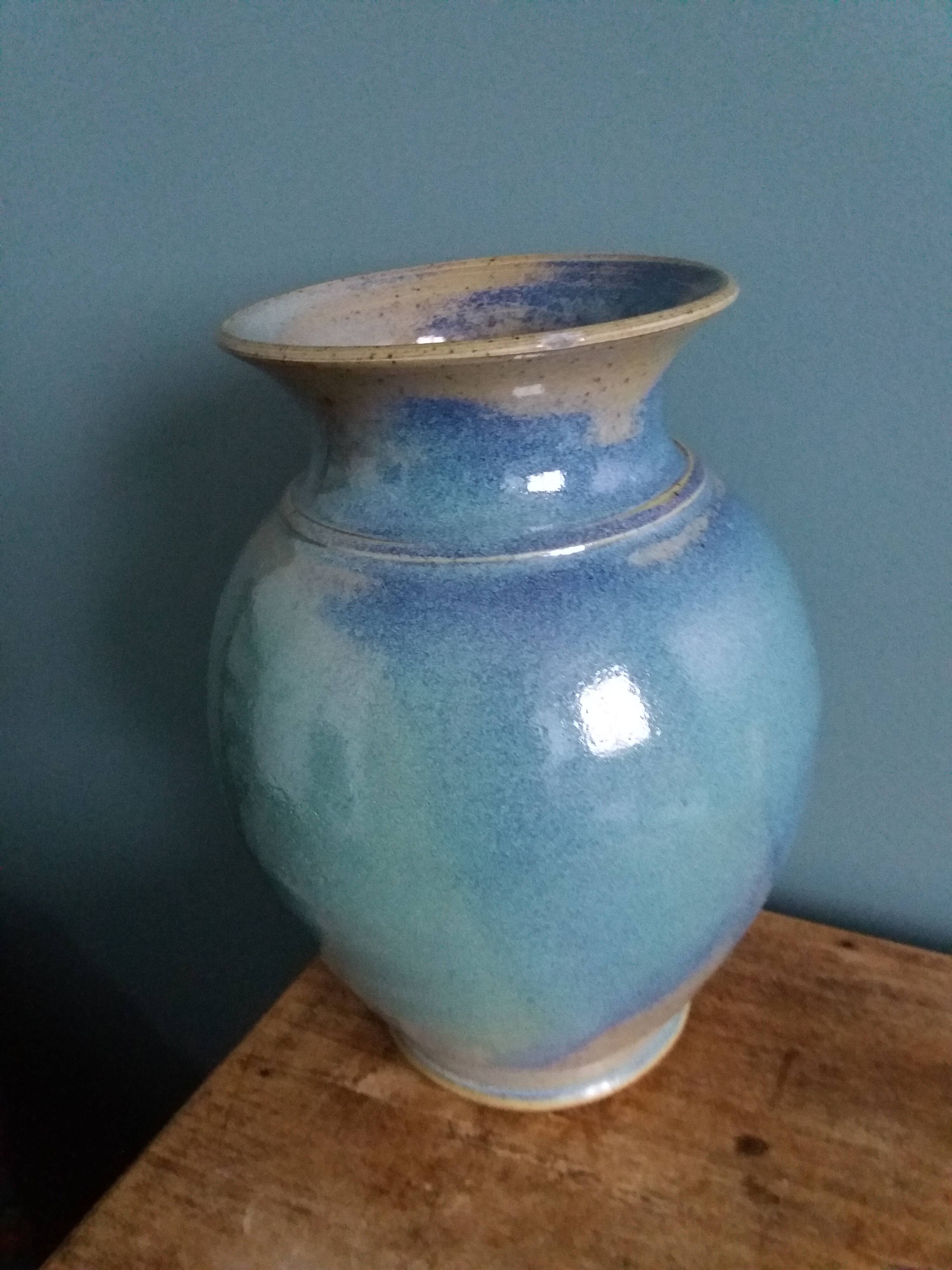 Vase signed GRM Guy-Roland Marcy?