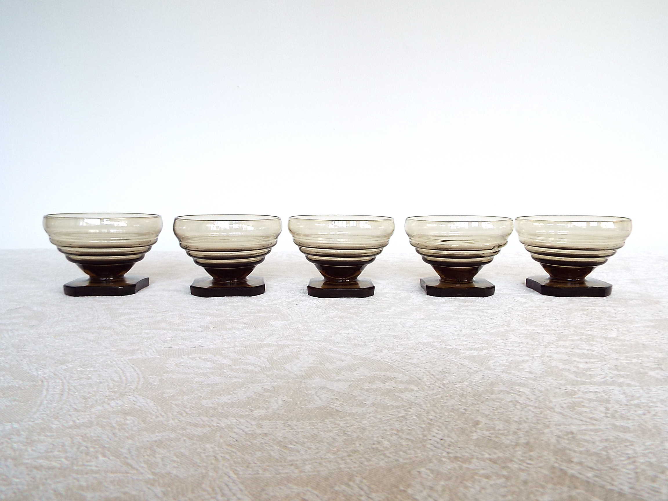5 art deco smoked glass cups
